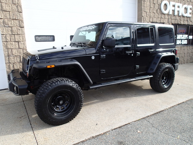 2012 Wrangler Unlimited-$21,950